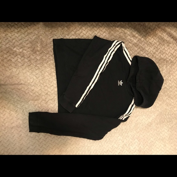 Adidas, M - Picture 1 of 2